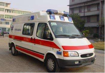 镇安县救护车租赁